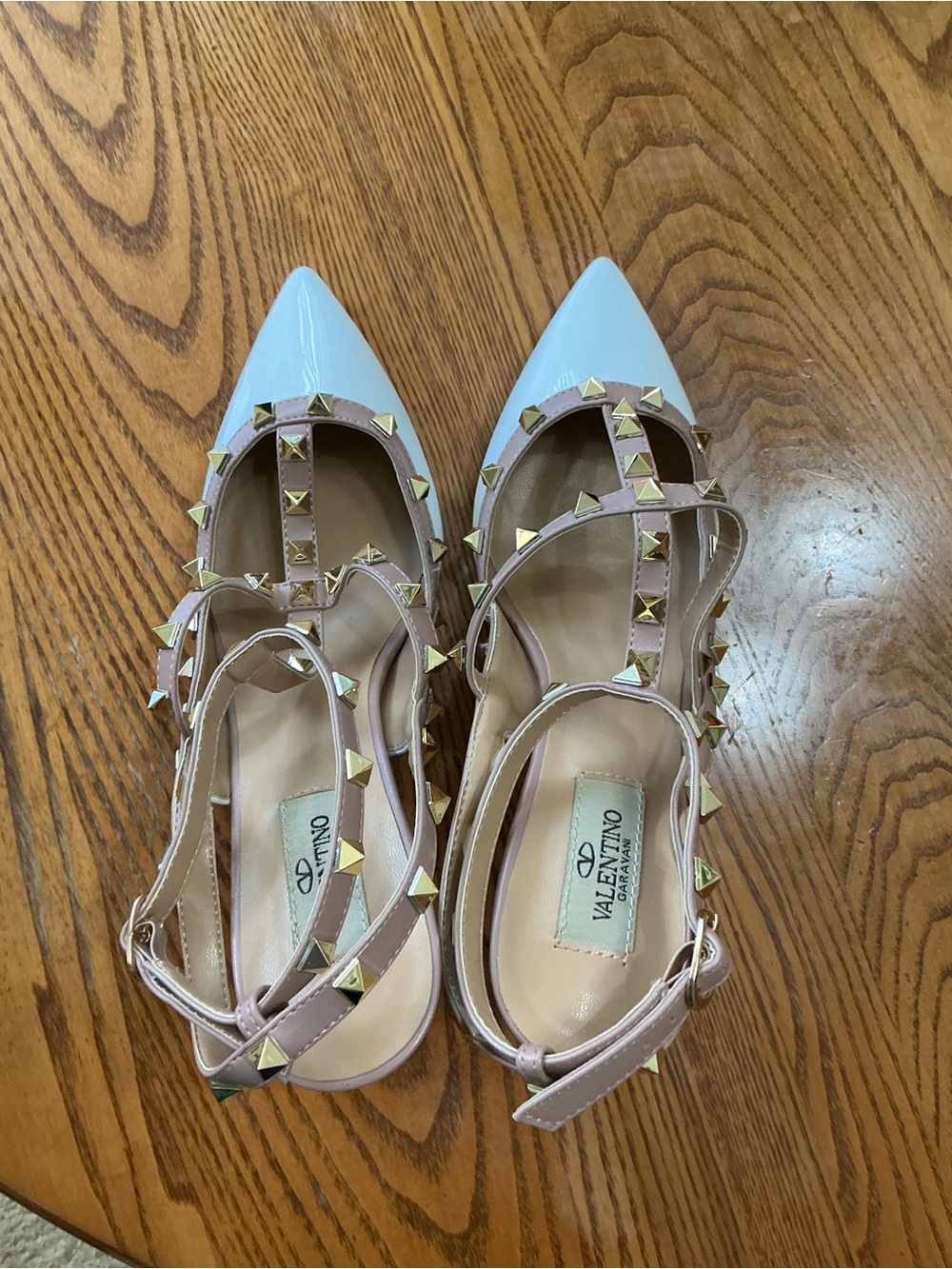 Valentino White and Tan Rockstud Heels - Picture 5 of 9